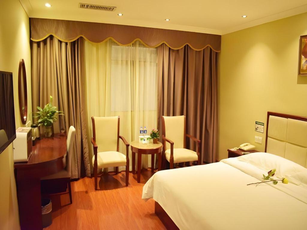 Greentree Inn Guangzhou Panyu Chimelong Happy World Business Hotel Buitenkant foto