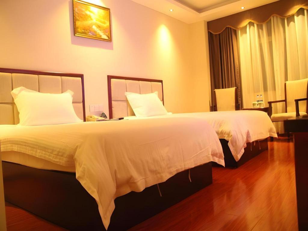 Greentree Inn Guangzhou Panyu Chimelong Happy World Business Hotel Buitenkant foto