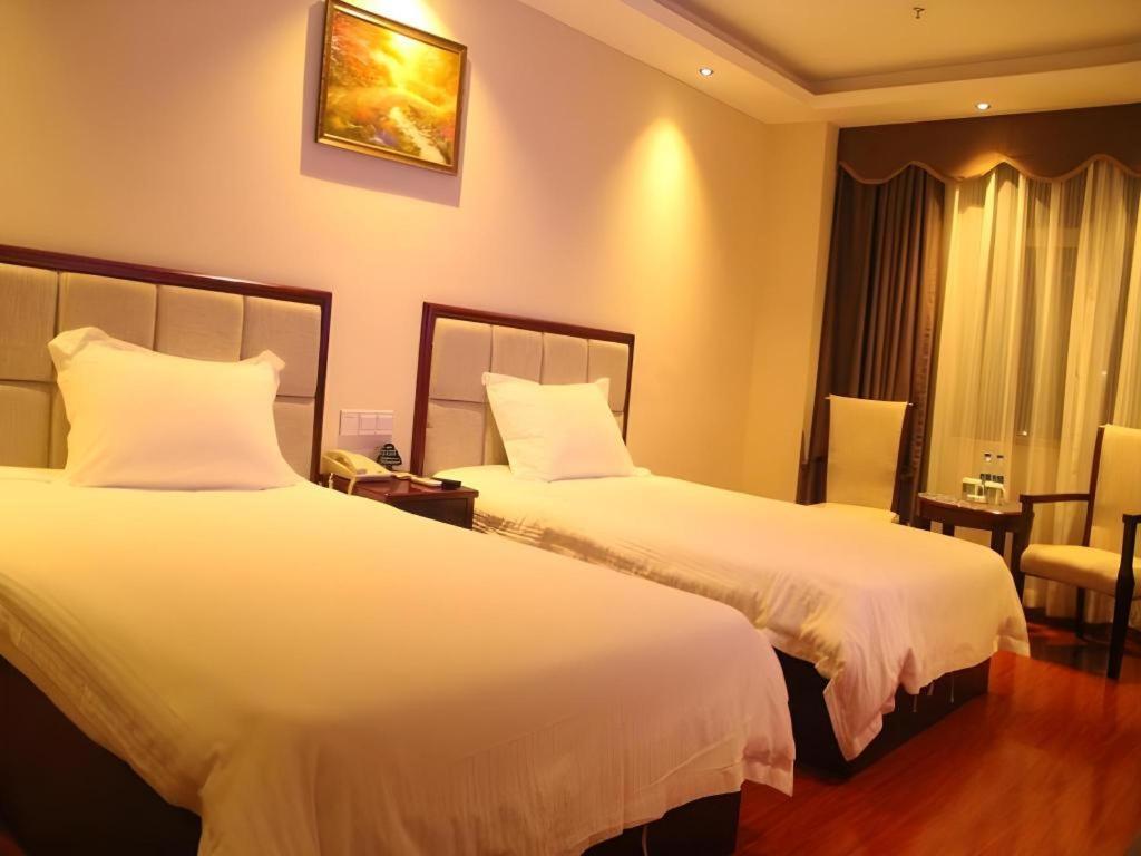 Greentree Inn Guangzhou Panyu Chimelong Happy World Business Hotel Buitenkant foto