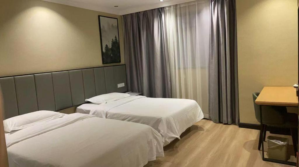 Greentree Inn Guangzhou Panyu Chimelong Happy World Business Hotel Buitenkant foto