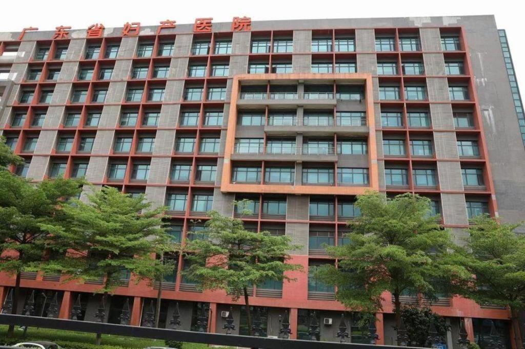 Greentree Inn Guangzhou Panyu Chimelong Happy World Business Hotel Buitenkant foto