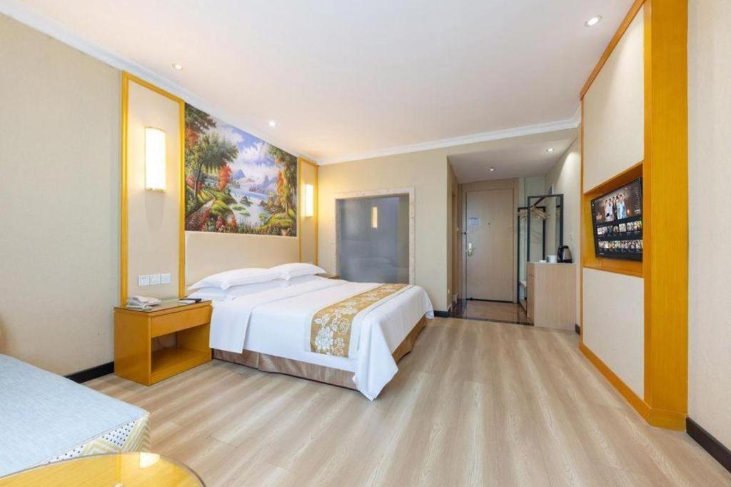 Greentree Inn Guangzhou Panyu Chimelong Happy World Business Hotel Buitenkant foto
