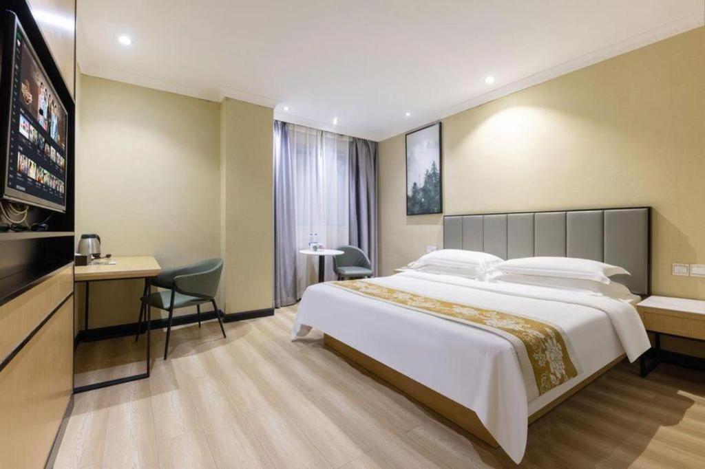 Greentree Inn Guangzhou Panyu Chimelong Happy World Business Hotel Buitenkant foto